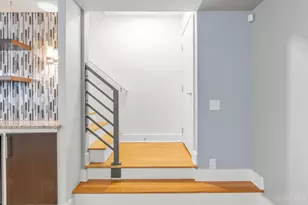 11 Mercer St, Cincinnati, OH 45202 - Photo 14