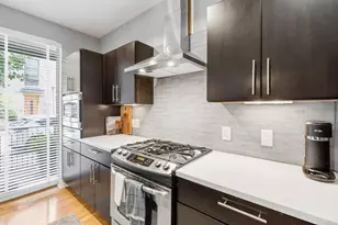 11 Mercer St, Cincinnati, OH 45202 - Photo 12