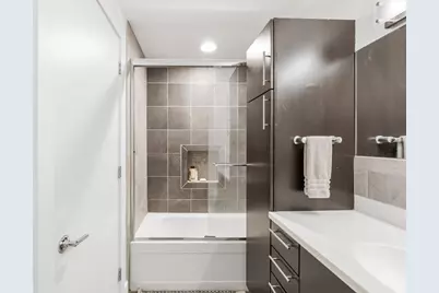 11 Mercer Street, Cincinnati, OH 45202 - Photo 38