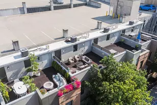11 Mercer St, Cincinnati, OH 45202 - Photo 2