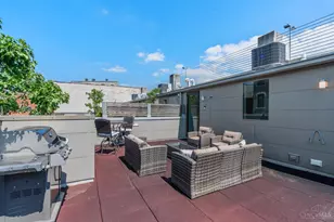 11 Mercer St, Cincinnati, OH 45202 - Photo 28