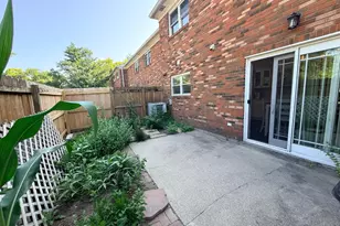 11 Queens Ct, West Chester, OH 45069 - Photo 12