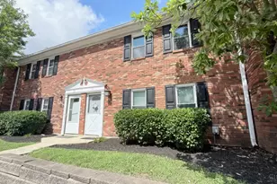 11 Queens Ct, West Chester, OH 45069 - Photo 2