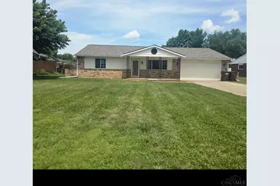 8206 Meadowlark Drive, Carlisle, OH 45005 - Photo 1