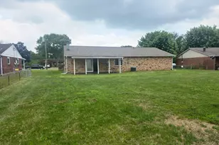 8206 Meadowlark Dr, Carlisle, OH 45005 - Photo 10