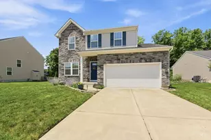 1965 Meadowsweet Dr, Turtle Creek Township, OH 45036 - Photo 2