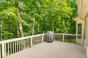 5723 Chancellor Ln, Hamilton Township, OH 45152 - Photo 24