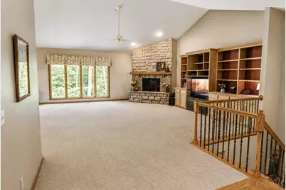 5723 Chancellor Lane, Hamilton Township, OH 45152 - Photo 8