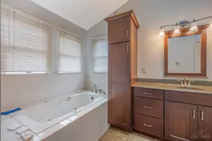 4903 Hickory Hollow, Middletown, OH 45042 - Photo 32
