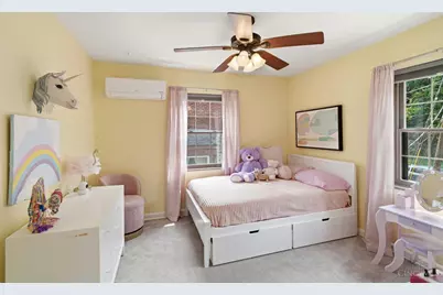 3863 Drakewood Drive, Cincinnati, OH 45209 - Photo 22