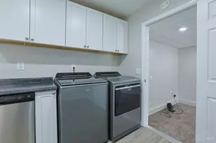 1130 Colonial Dr, Sidney, OH 45365 - Photo 20