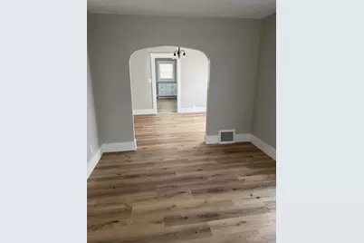 932 Cleveland Avenue, Hamilton, OH 45013 - Photo 2