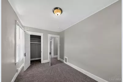 409 Purcell Avenue, Cincinnati, OH 45205 - Photo 14