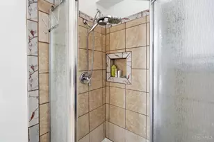 1730 Fairfax Ave, Cincinnati, OH 45207 - Photo 36