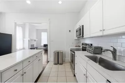 1730 Fairfax Avenue, Cincinnati, OH 45207 - Photo 12