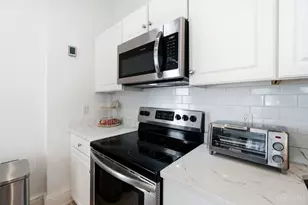 1730 Fairfax Ave, Cincinnati, OH 45207 - Photo 14