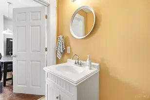 1730 Fairfax Ave, Cincinnati, OH 45207 - Photo 20