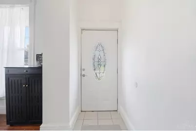 1730 Fairfax Avenue, Cincinnati, OH 45207 - Photo 6
