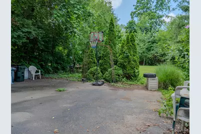 7401 Forest Avenue, Cincinnati, OH 45231 - Photo 14