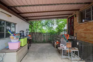 7401 Forest Ave, Cincinnati, OH 45231 - Photo 12
