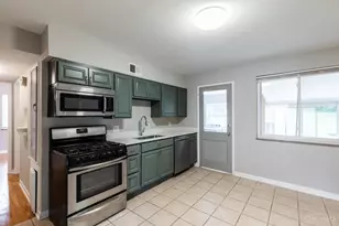 1869 Leona Dr, Green Township, OH 45238 - Photo 6