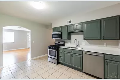 1869 Leona Drive, Green Township, OH 45238 - Photo 8