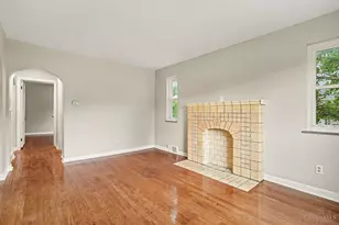 3722 Neiheisel Ave, Cheviot, OH 45248 - Photo 2