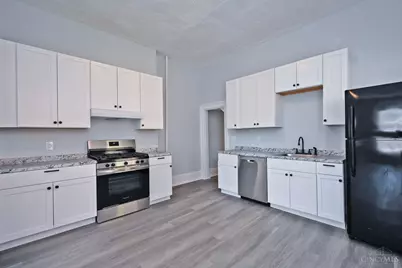 458 W McMicken Avenue, Cincinnati, OH 45214 - Photo 8