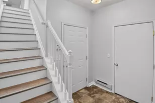 4611 Court Yard Dr, Mason, OH 45040 - Photo 2