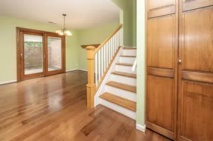 291 Jonathan Ct, Union Township, OH 45255 - Photo 6