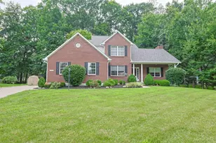 4161 James Dr, Union Township, OH 45245 - Photo 2