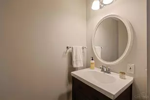 3846 Mt Vernon Ave, Cincinnati, OH 45209 - Photo 22