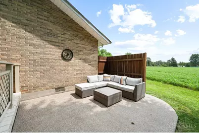 624 Bourbon Street, Blanchester, OH 45107 - Photo 30