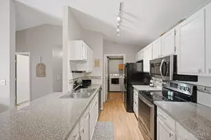 7680 Scioto Ct, West Chester, OH 45069 - Photo 10