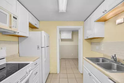 3725 Norwich Lane, Cincinnati, OH 45220 - Photo 16