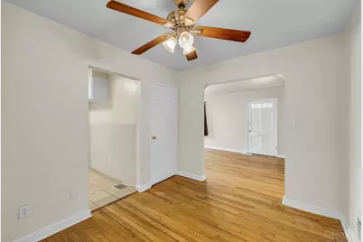 3725 Norwich Lane, Cincinnati, OH 45220 - Photo 8