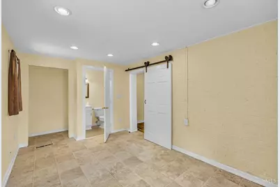 3725 Norwich Lane, Cincinnati, OH 45220 - Photo 10