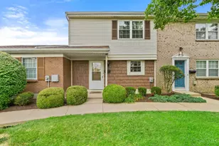 3495 Amberway Ct, Colerain Township, OH 45251 - Photo 1