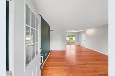 2716 Windon Drive, Colerain Township, OH 45251 - Photo 6