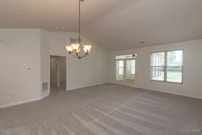 1451 Little Yankee Run, Centerville, OH 45458 - Photo 8