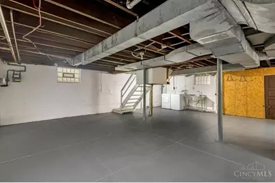 4458 W Eighth Street, Cincinnati, OH 45238 - Photo 24