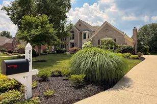 8101 Starting Gate Ln, Sycamore Township, OH 45249 - Photo 1