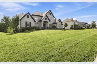 566 Forestedge Drive, Anderson Township, OH 45255 - Photo 2