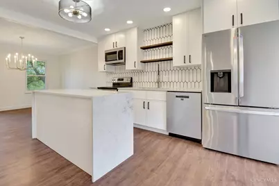 7197 Braemer Lane, West Chester, OH 45069 - Photo 2