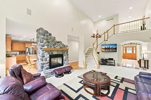 4030 Granite Ct, Mason, OH 45040 - Photo 2
