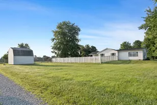 23 Car Berl Dr, Georgetown, OH 45121 - Photo 12