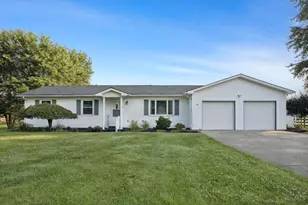 23 Car Berl Dr, Georgetown, OH 45121 - Photo 2
