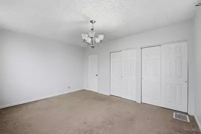 4294 Mayhew Avenue, Cincinnati, OH 45238 - Photo 14