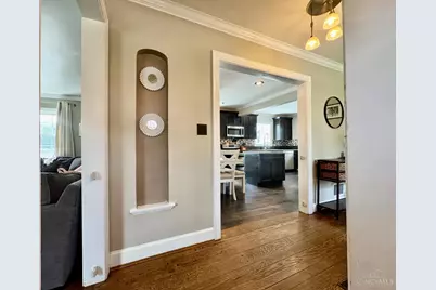 6119 Webbland Place, Cincinnati, OH 45213 - Photo 2
