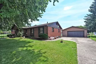 1045 Doris Jane Ave, Fairfield, OH 45014 - Photo 2